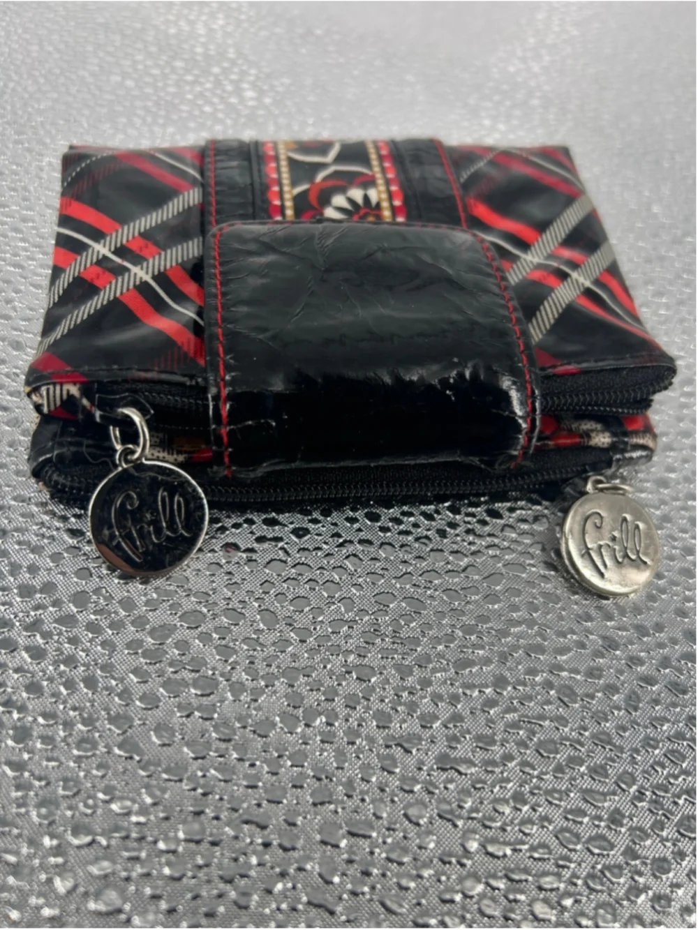 Women's Vera Bradley Plaid Floral Black Red Wallet One Size